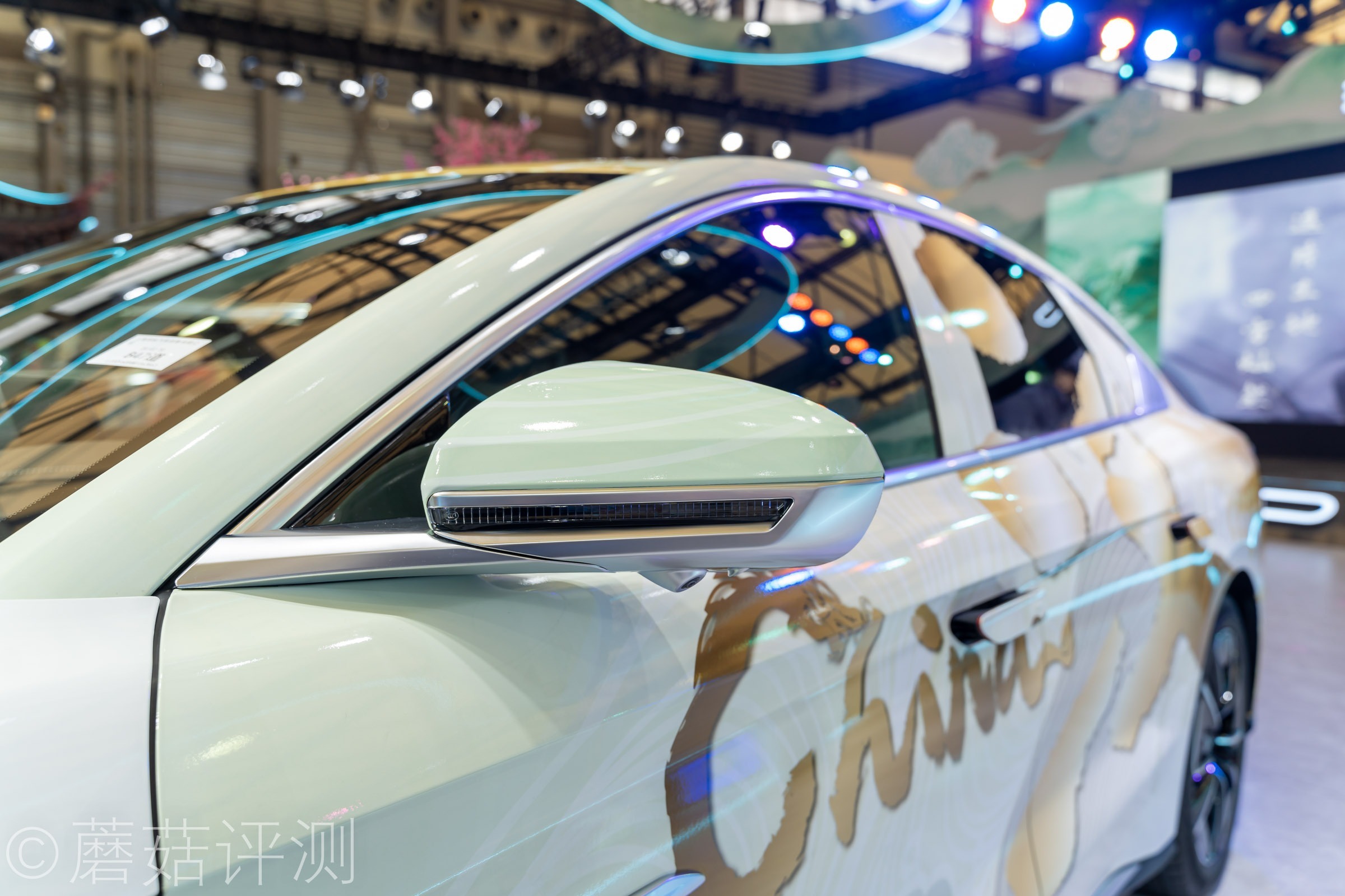 又有啥好玩的？蘑菇带你逛ChinaJoy2021，硬件、车和漂亮的小姐姐