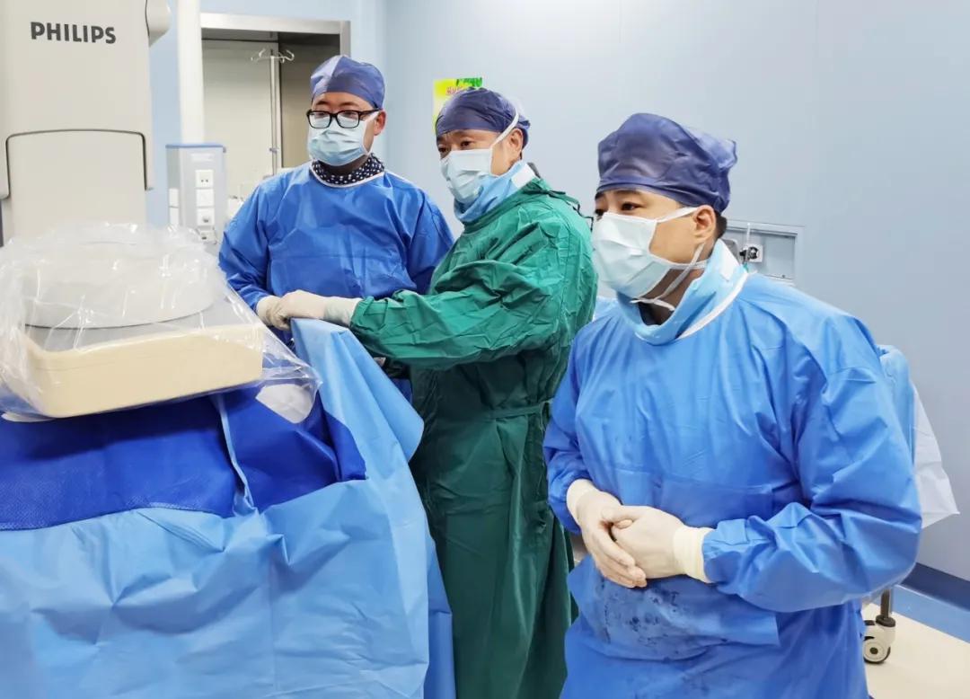 医生术后豪饮葡萄糖水引质疑抖音,医生术后豪饮葡萄糖遭质疑