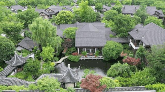 6亩8个卧室，上千万园林，200吨红木，1.6亿江南大户竟是这样的？