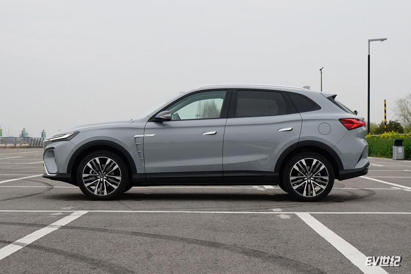 用实际行动诠释高品质服务,飞凡marvelr试驾