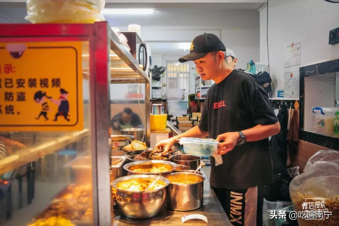 南宁埌东螺蛳粉,南宁东好吃的螺蛳粉