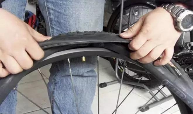 简单几招快速学会补胎，非常实用！