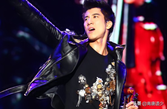 姝屾墜2019鍒樻甯敱,鍒樻姝屾墜2019鎬诲喅璧涘畬鏁寸増