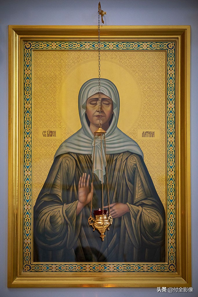 斯莫尔尼修道院主教,斯莫尔尼宫的宫殿