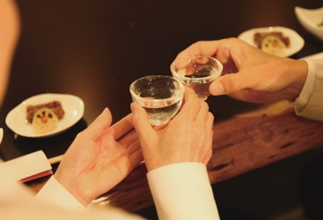 白酒喝法,白酒正确喝法怎么喝不恶心