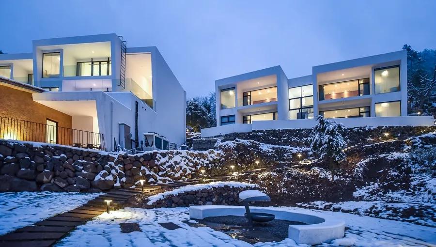 藏在梯田之上的白*魔色**方，拨开云海你才会明白隐士们的乐趣