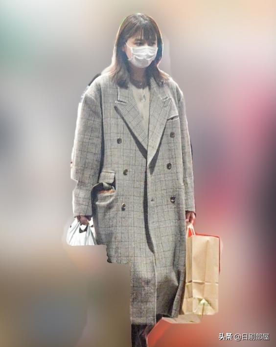 日本女性艺人照片大全新垣结衣,日本女星新垣结衣颜值下降