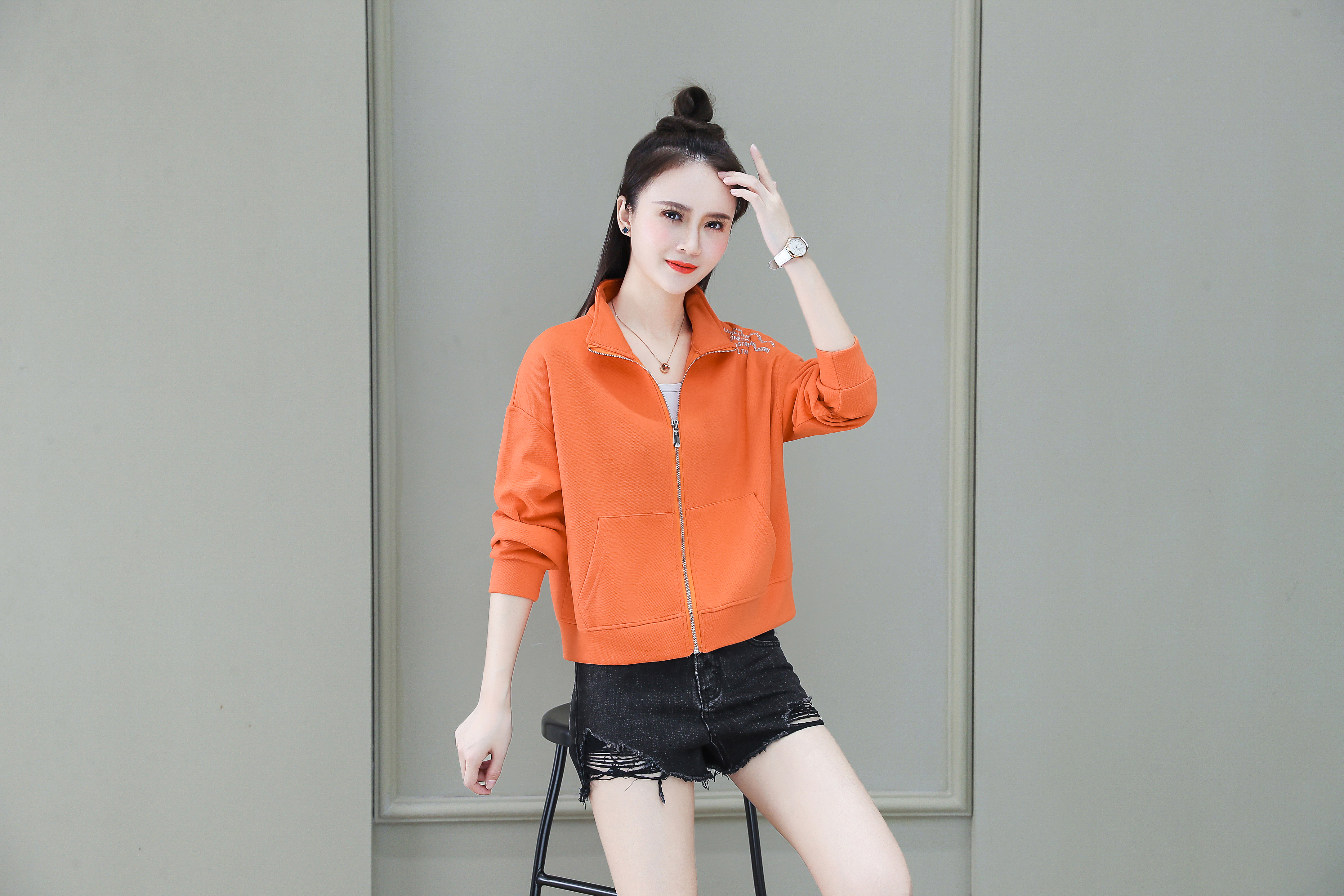 薄款卫衣女连帽夹克短款,薄款连帽卫衣外套女2022新款爆款