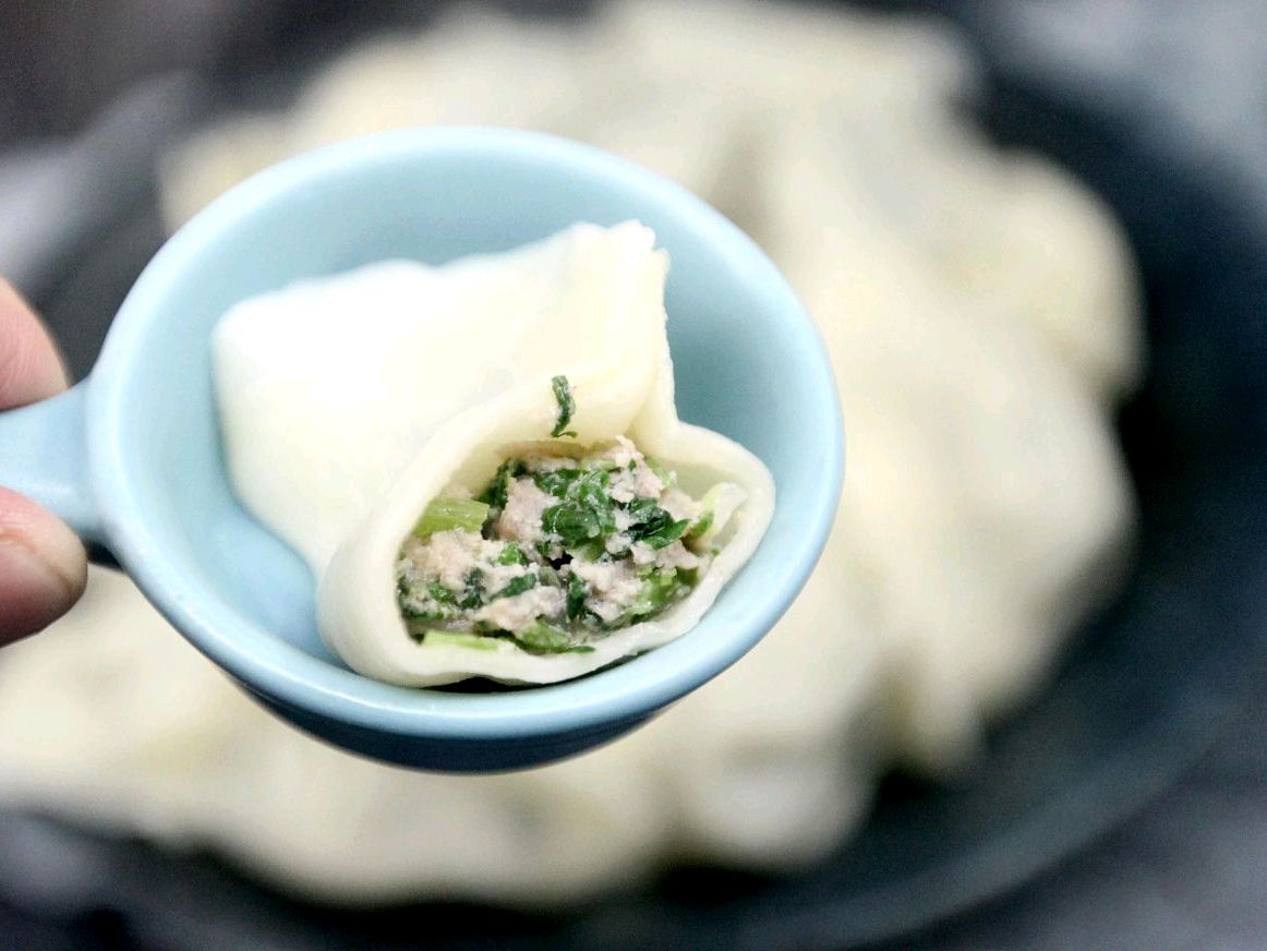 水晶饺子怎么煮才能不破皮,和饺子面技巧劲道不破皮煮不烂