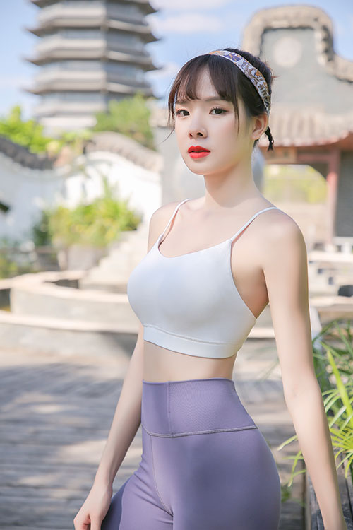 练瑜伽需要准备什么用品,练瑜伽的装备有哪些