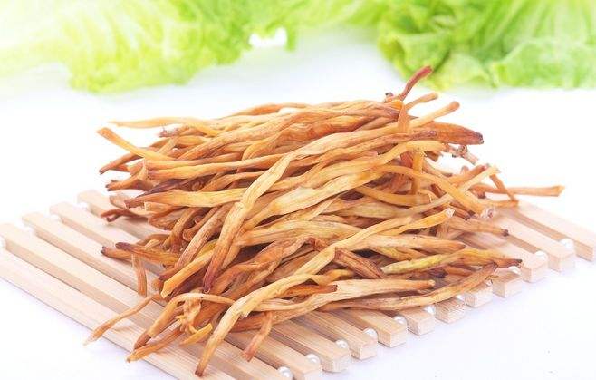 产后没下奶前宝宝吃什么,产后没有下奶的食物