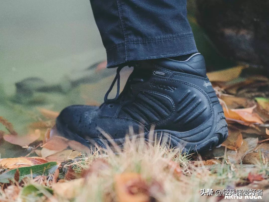 日常防水军靴,军靴下雨天可以穿吗