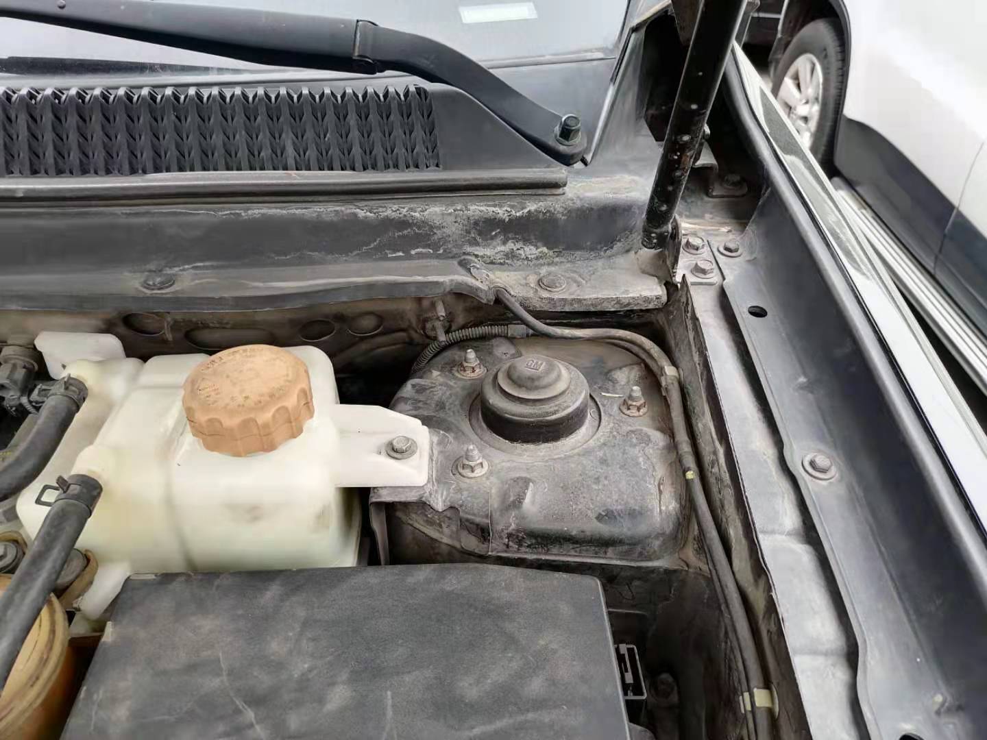 3.2排量四驱科帕奇,12年科帕奇5座2.4四驱自动最高配