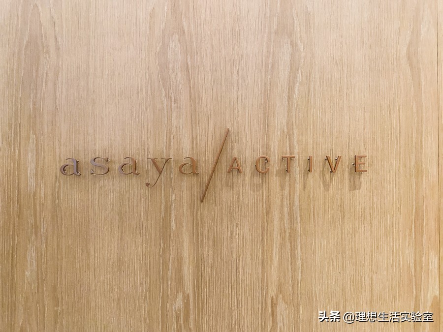 住在广州瑰丽酒店看外面风景,广州瑰丽酒店看到整个广州夜景