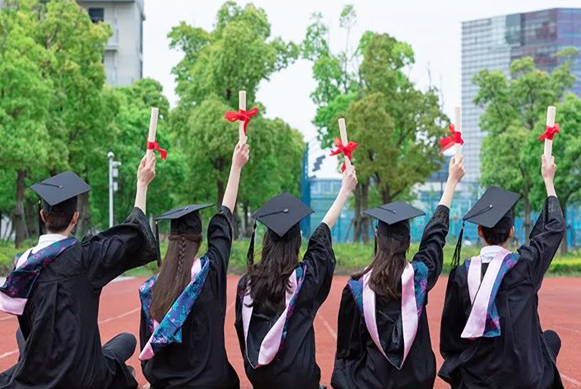 高中学生成绩不好选科怎么选,学生成绩不好读什么技校比较好