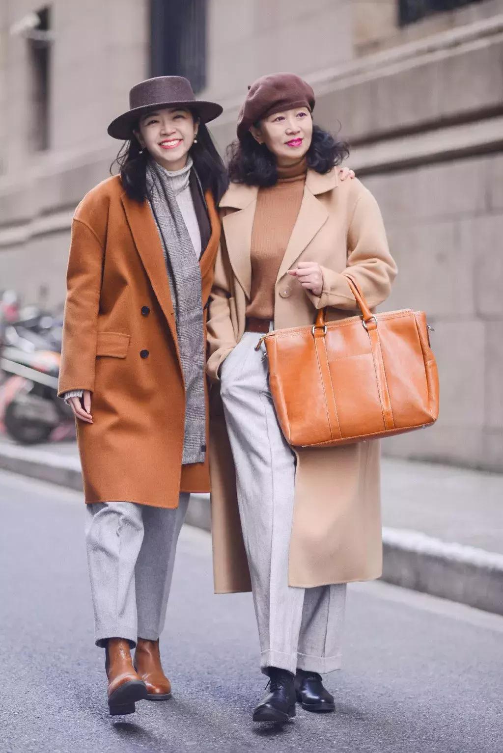 60-70岁高档奶奶装阔腿裤,最流行的奶奶裤人手必备一条