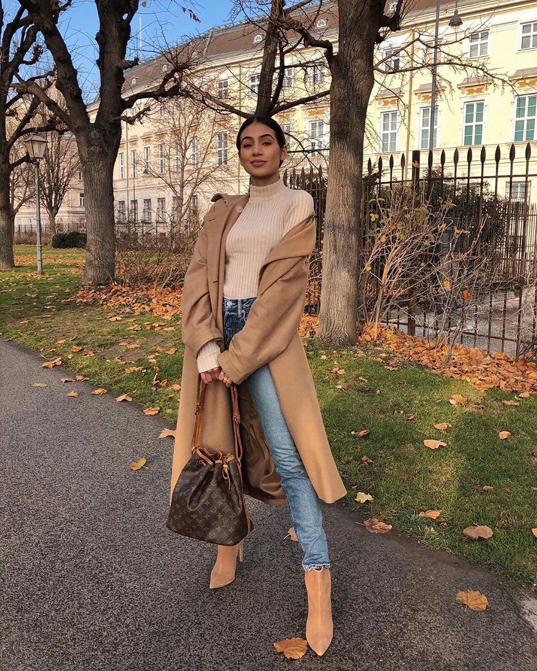 小个子腿细的适合穿什么裤,小个子穿翻边裤显腿短不