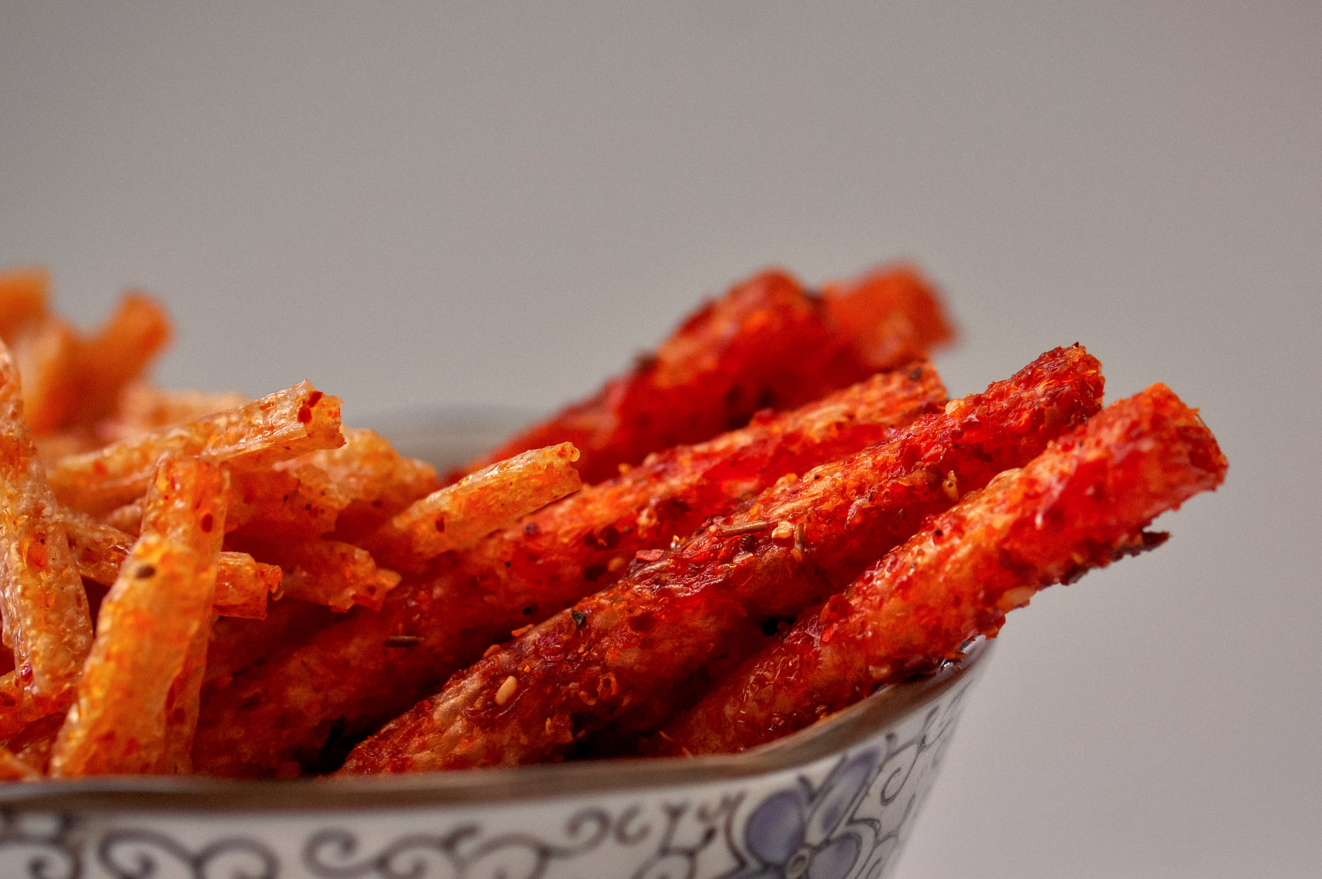 辣条怎么做的看完之后还敢吃吗,辣条可以用什么来做