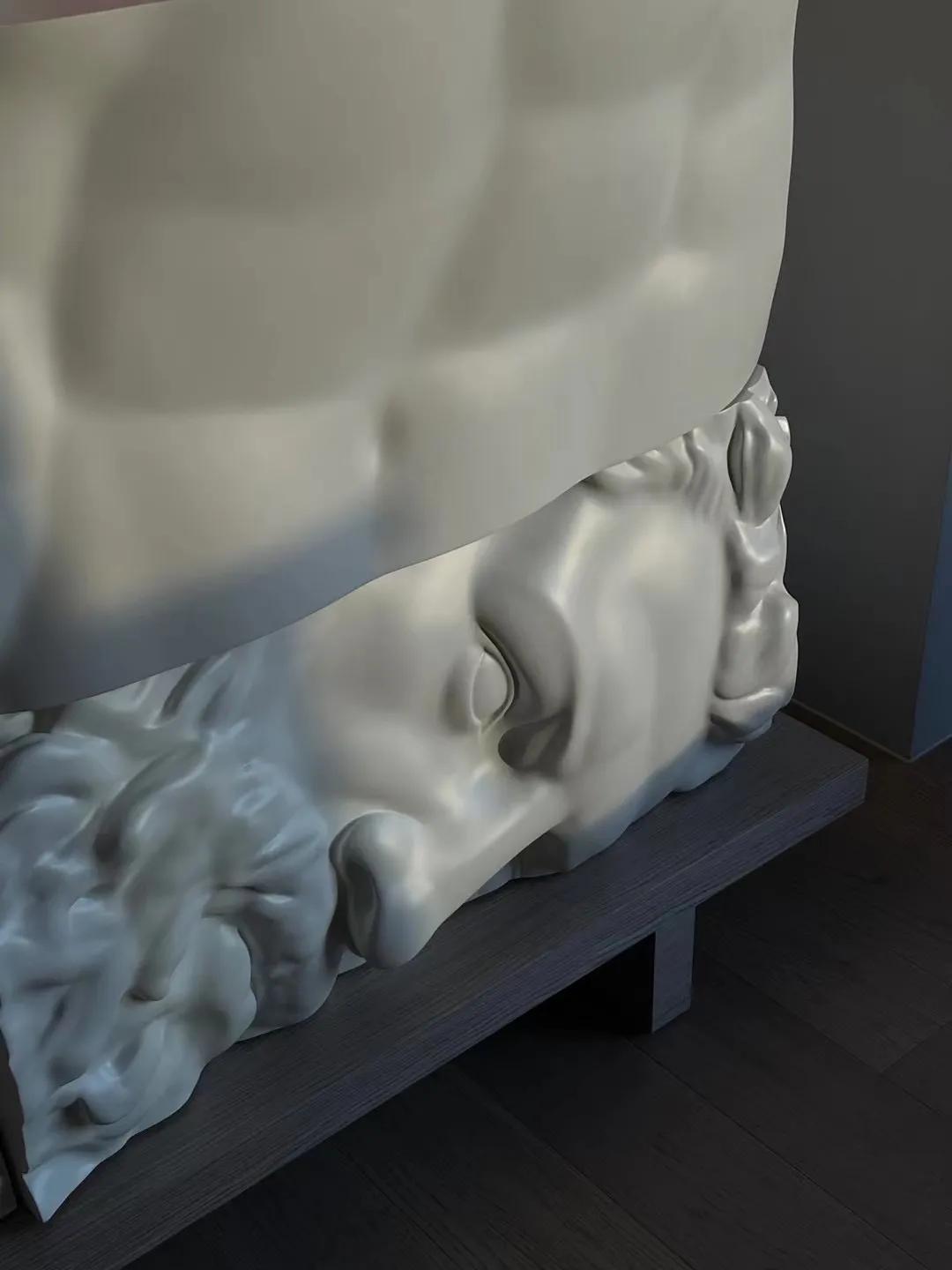 她从欧洲背回月球灯，“明明如月，何时可掇”，把家变成了艺术馆