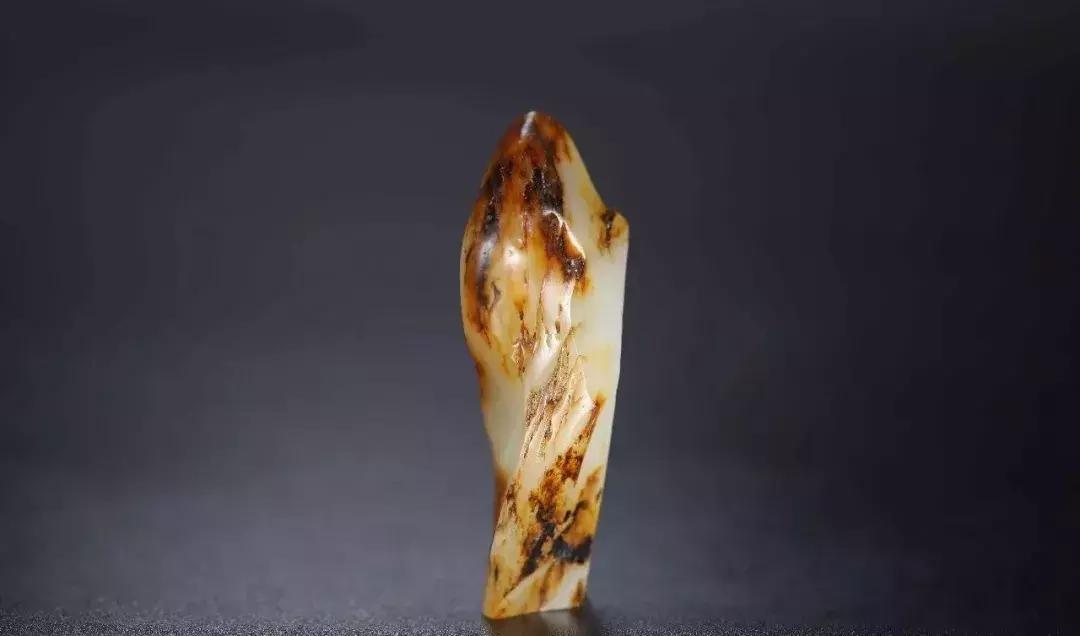 一招鉴别俄料和籽料,最简单鉴别俄糖料