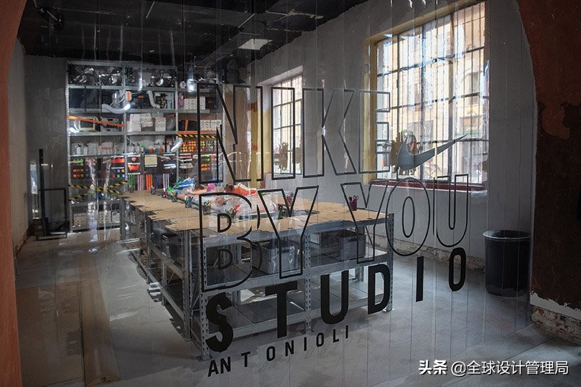 耐克设计师设计的100元跑鞋,nike经典款式介绍airmax系列