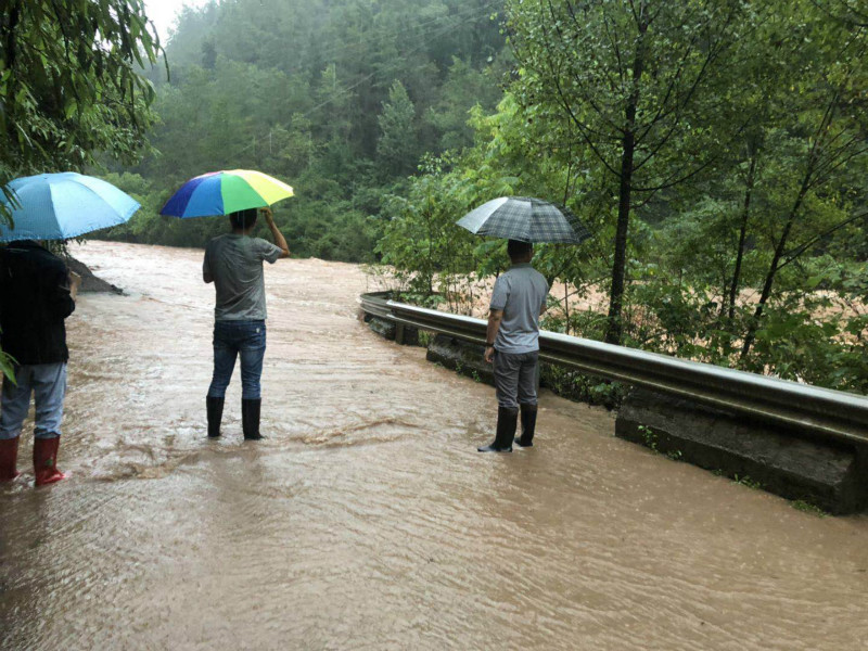 万源几号有大暴雨,万源县暴雨