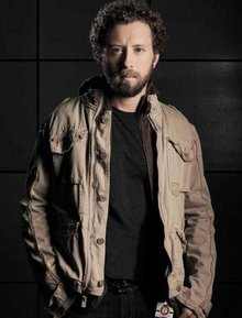 推荐一部类似于骨语类型的电视剧,推荐一下和骨语差不多的电视剧