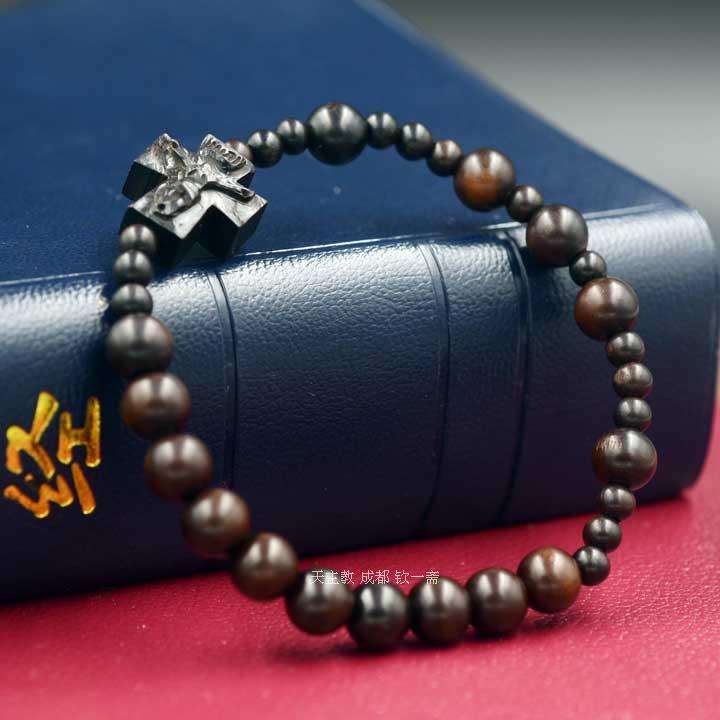 念珠佛家,念珠最早是道家的还是佛家的