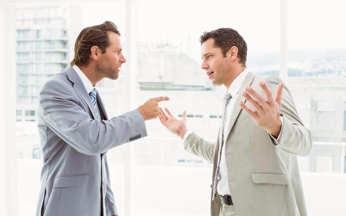 怎么对付职场小人最有效的办法,如何对付职场小人的四招