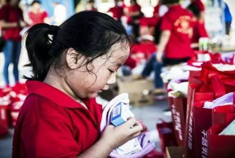 夏天孩子爱出汗爱感冒怎么办,小孩爱出汗盗汗怎么回事