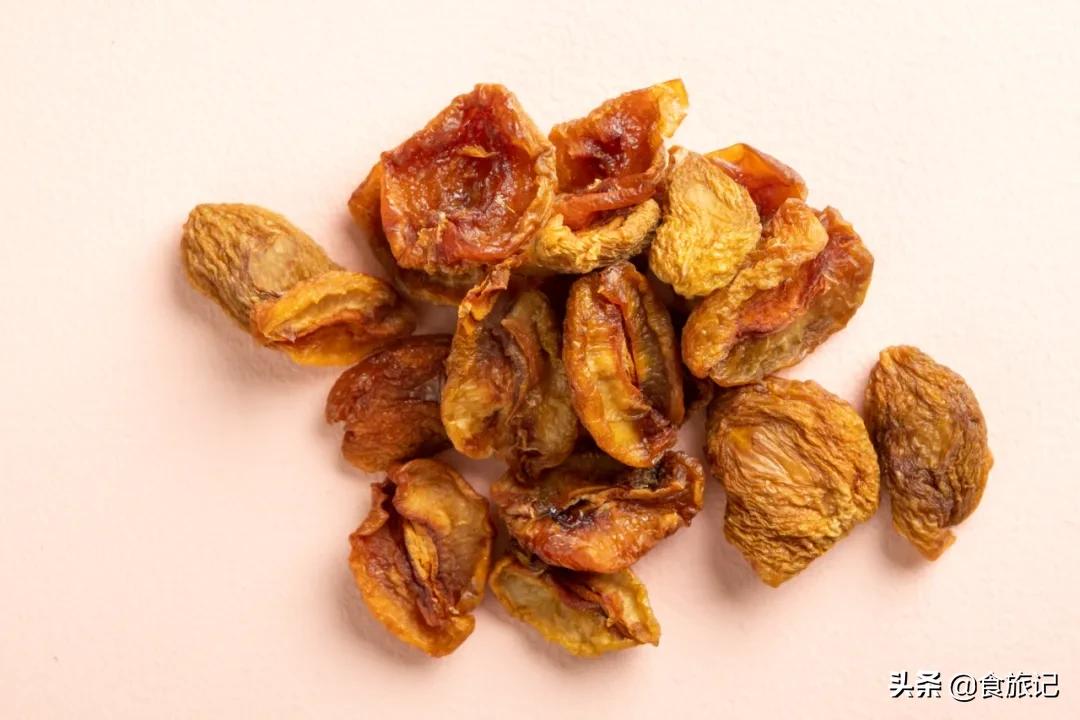 甜蜜多汁的新疆西梅你吃了吗,新疆的西梅口感特别好