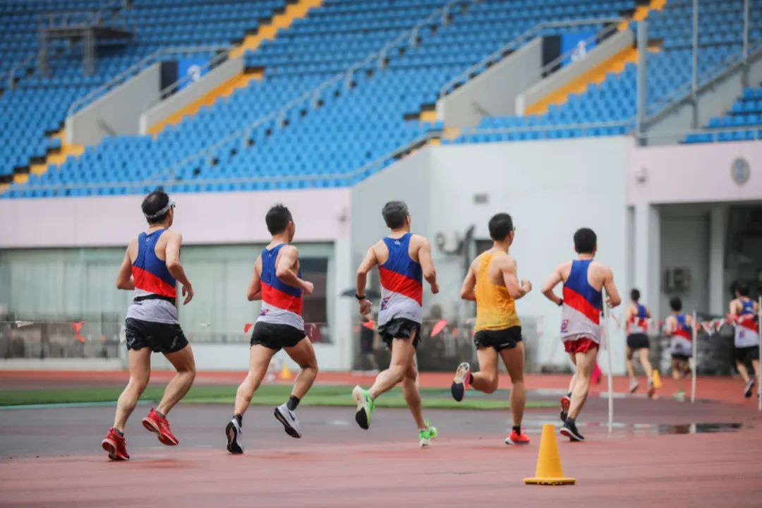 800米间歇跑休息时间,800米间歇跑对照表