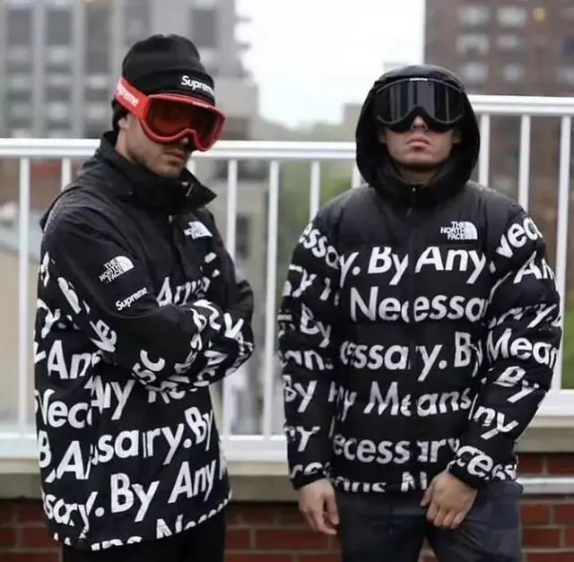 supreme初代tnf,宇宙supreme