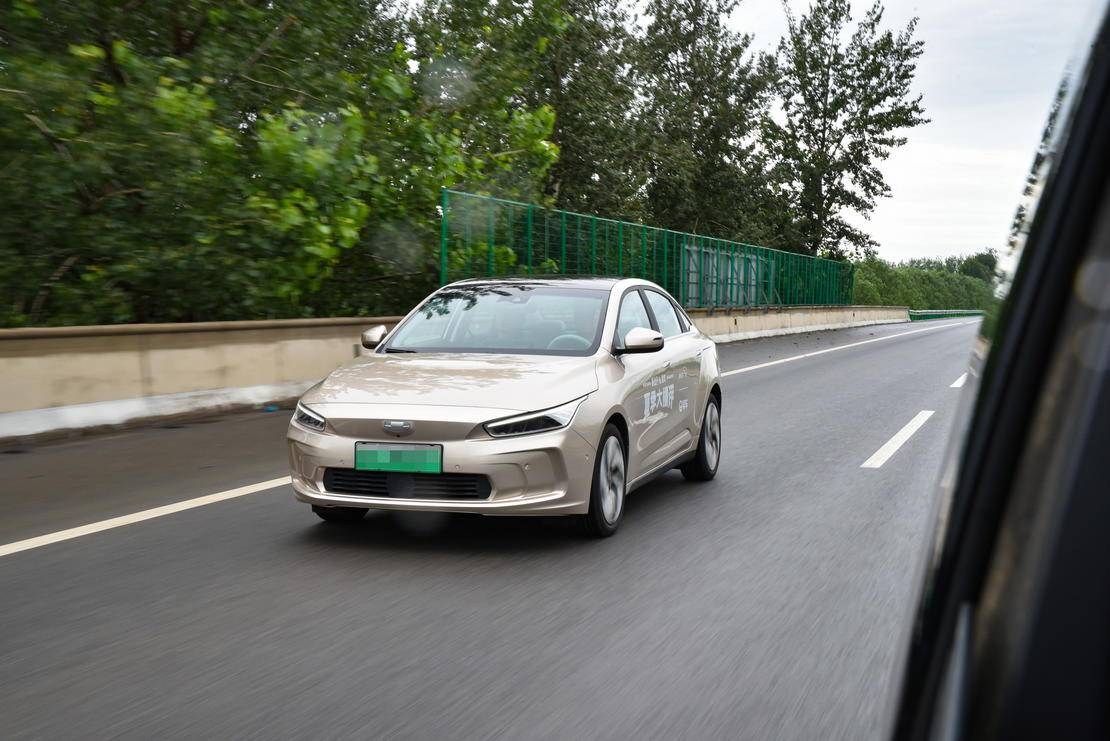 国产新能源车大横评,值得推荐的几款实用的电动车