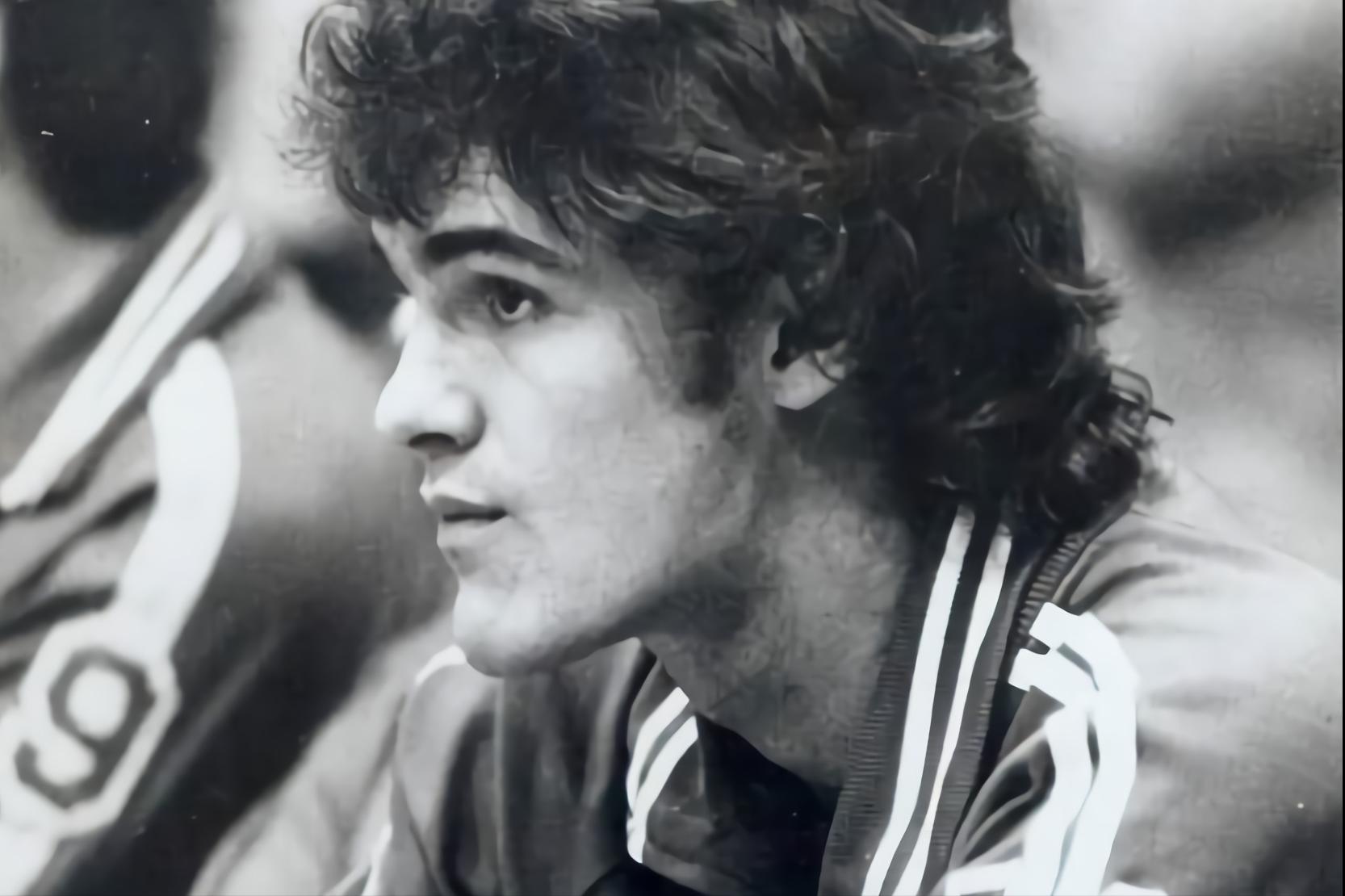 从小踢球,从小踢足球有机会进国家队吗