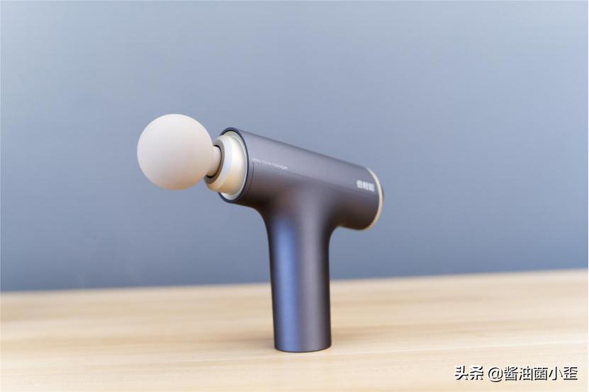 筋膜枪按摩仪用法,按摩筋膜枪测评是不是智商税