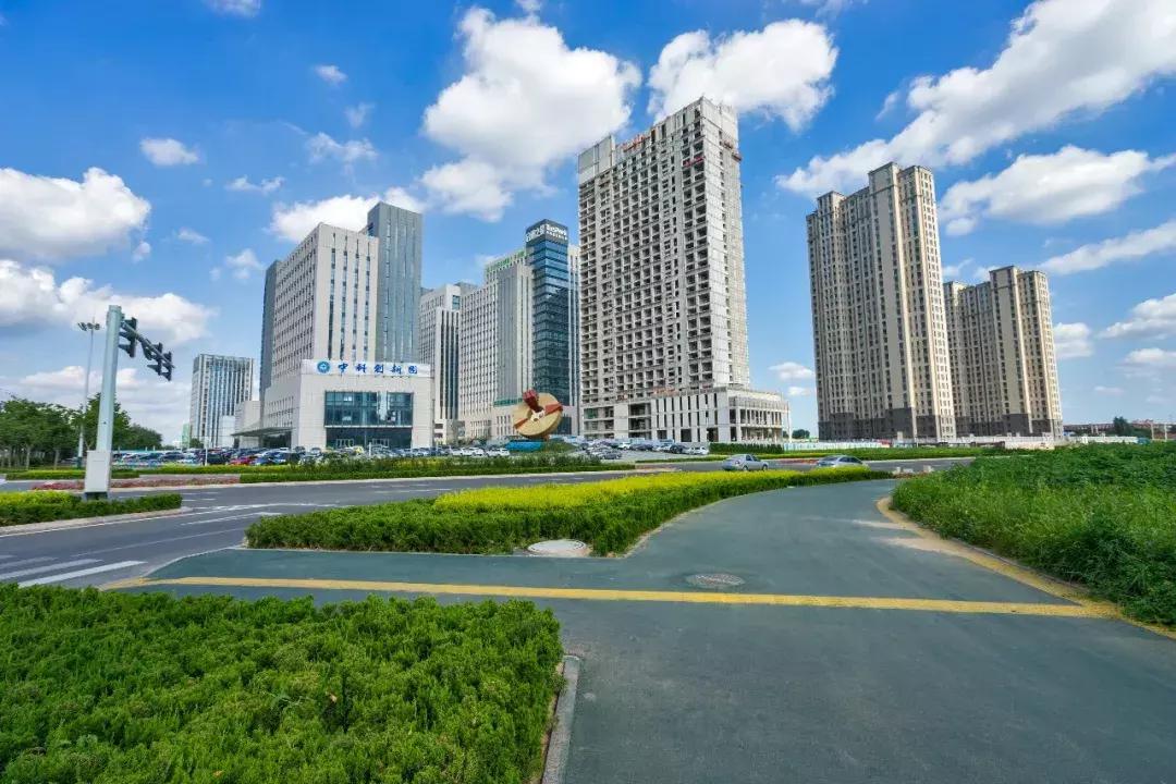 潍坊月亮湾风景区,潍坊月亮湾沙滩