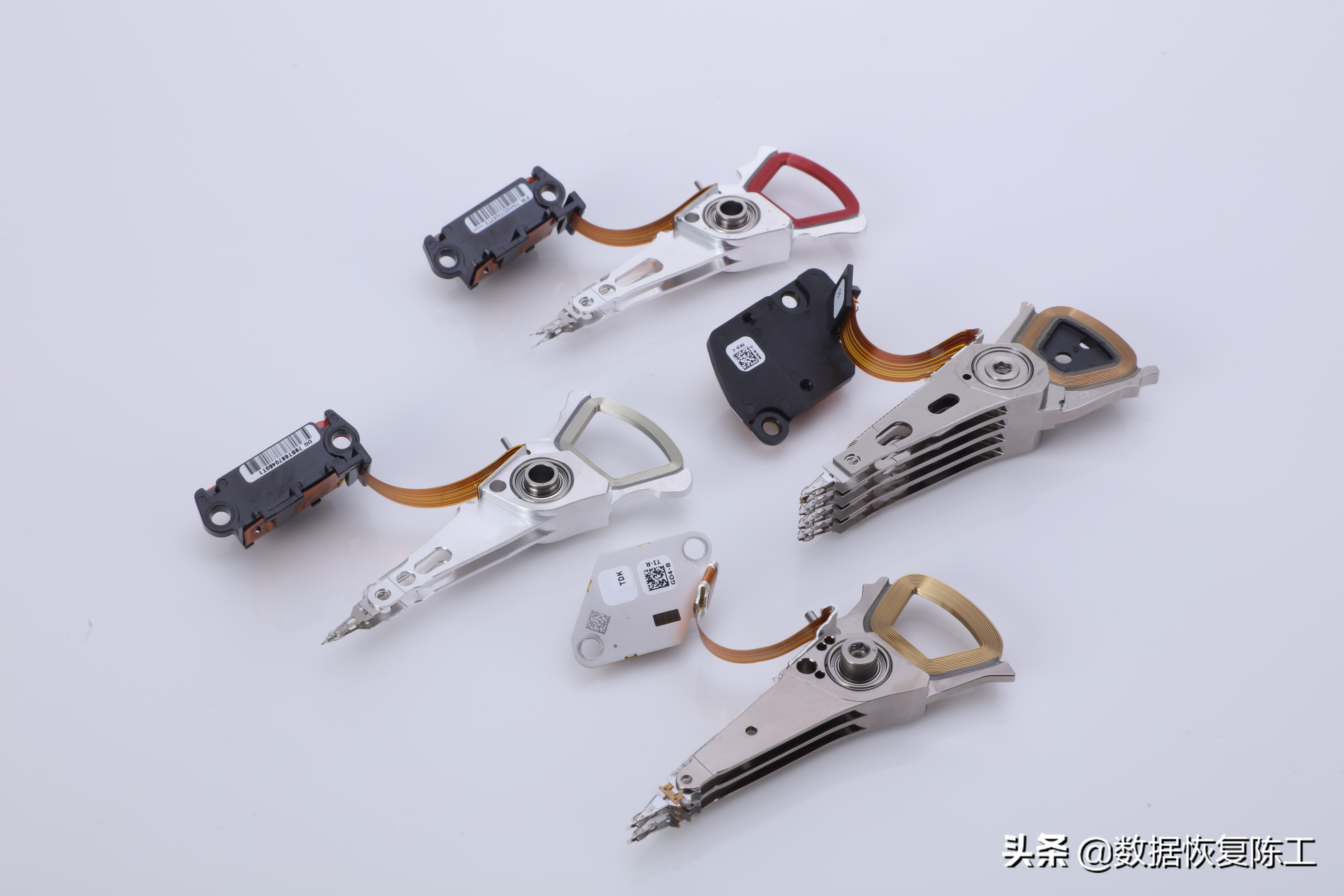 移动硬盘磁头坏了怎么恢复数据,移动硬盘磁头坏了恢复数据要多久