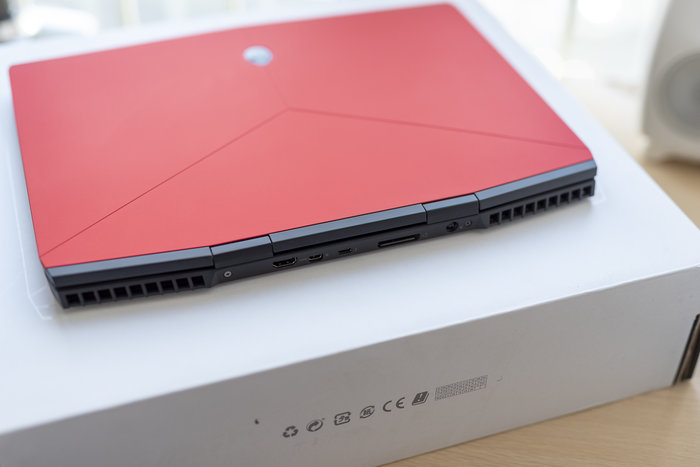 外星人alienwarem15拆解,alienwarem15星云红升级