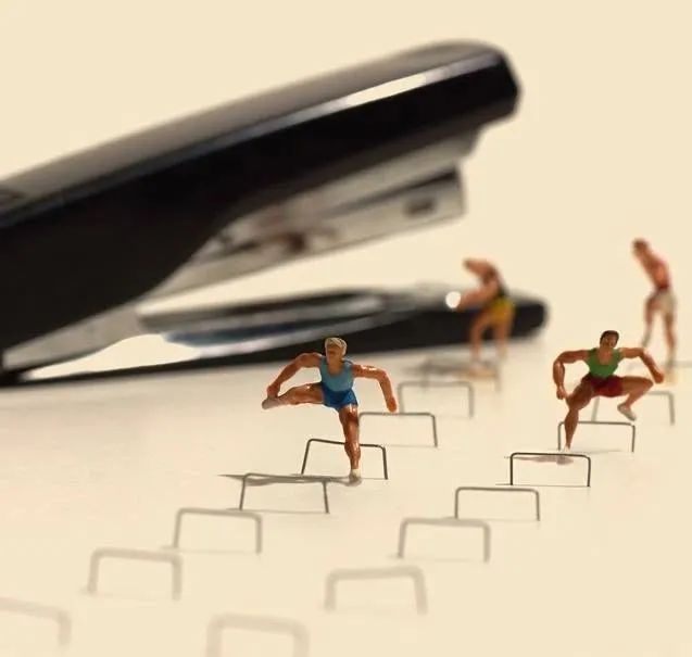 这个日本人，把奥运场地做成一个口罩那么大......