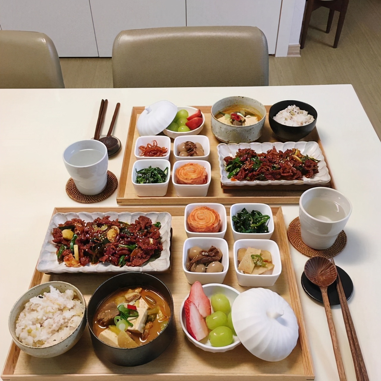 妈妈亲自布置可爱女生小屋,韩系温馨房间布置