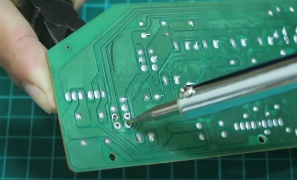 电磁炉按键不好用维修,电磁炉按键失灵维修视频