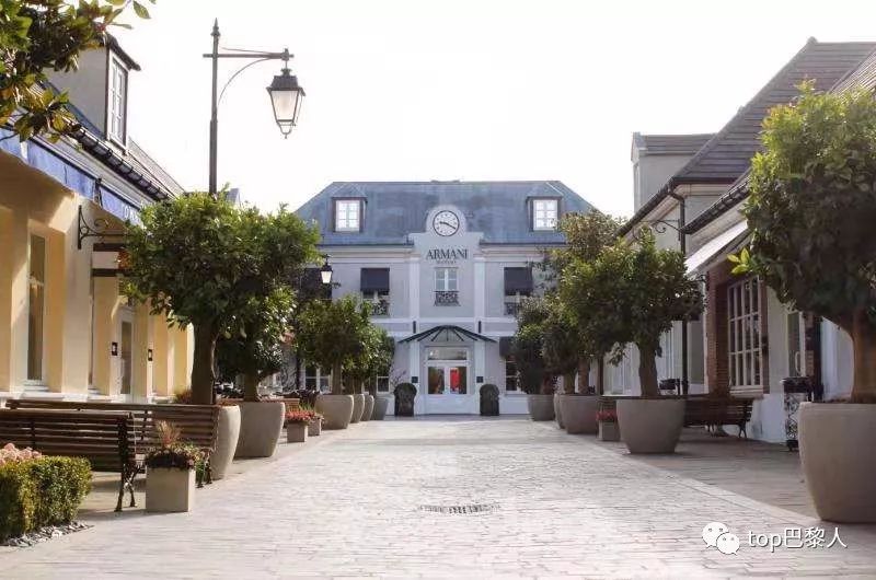 春节旅游巴黎,旅法华人欢渡新春佳节