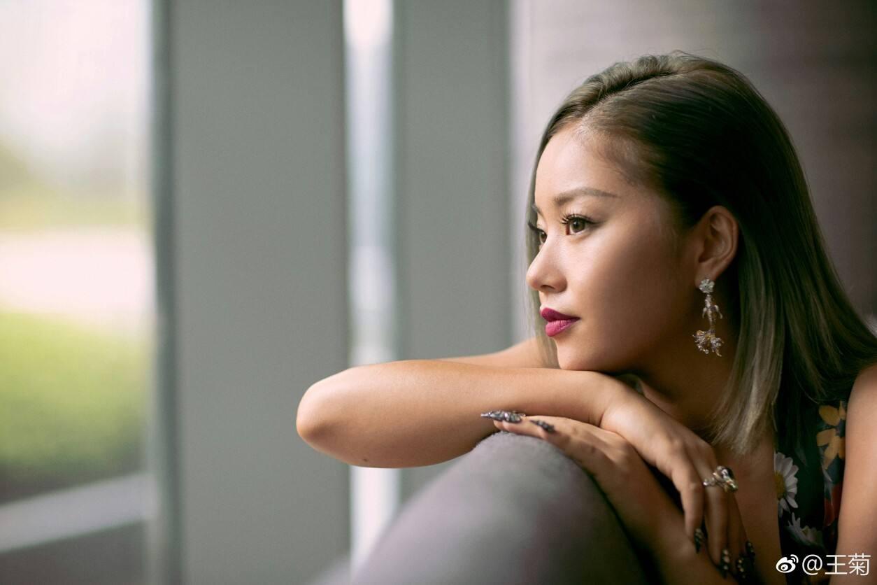 选秀“宠儿”各有各的难、还一个比一个红，红得超乎寻常难以想象