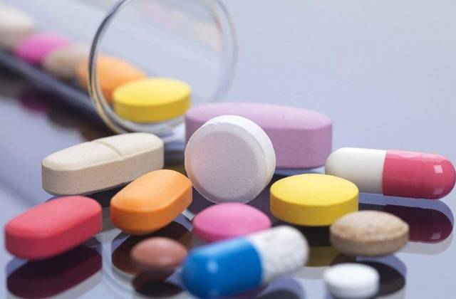 白癜风发展期打疫苗会怎样,长期外用激素药膏会导致白癜风吗