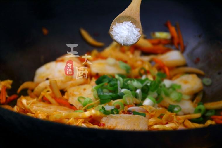 年糕怎样做既好吃又简单,年糕做什么吃好吃又简单