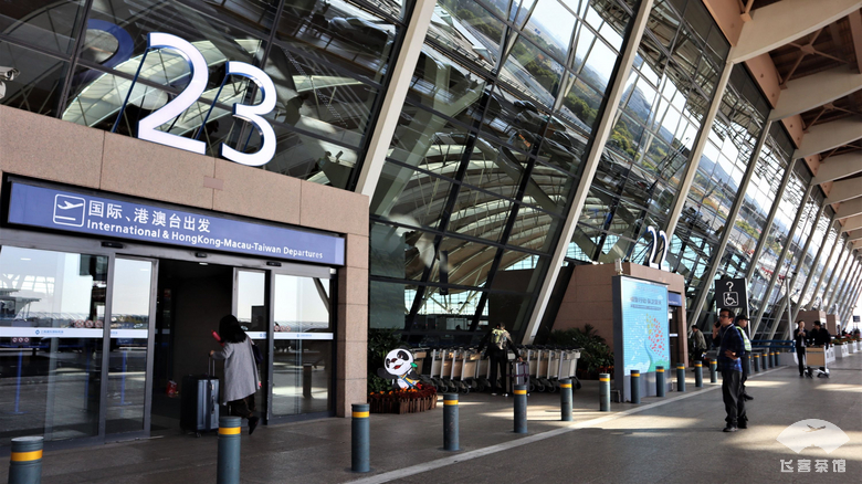 拔草国航第一架A350墨镜侠！机舱配置和服务水准，不亚于五星航司