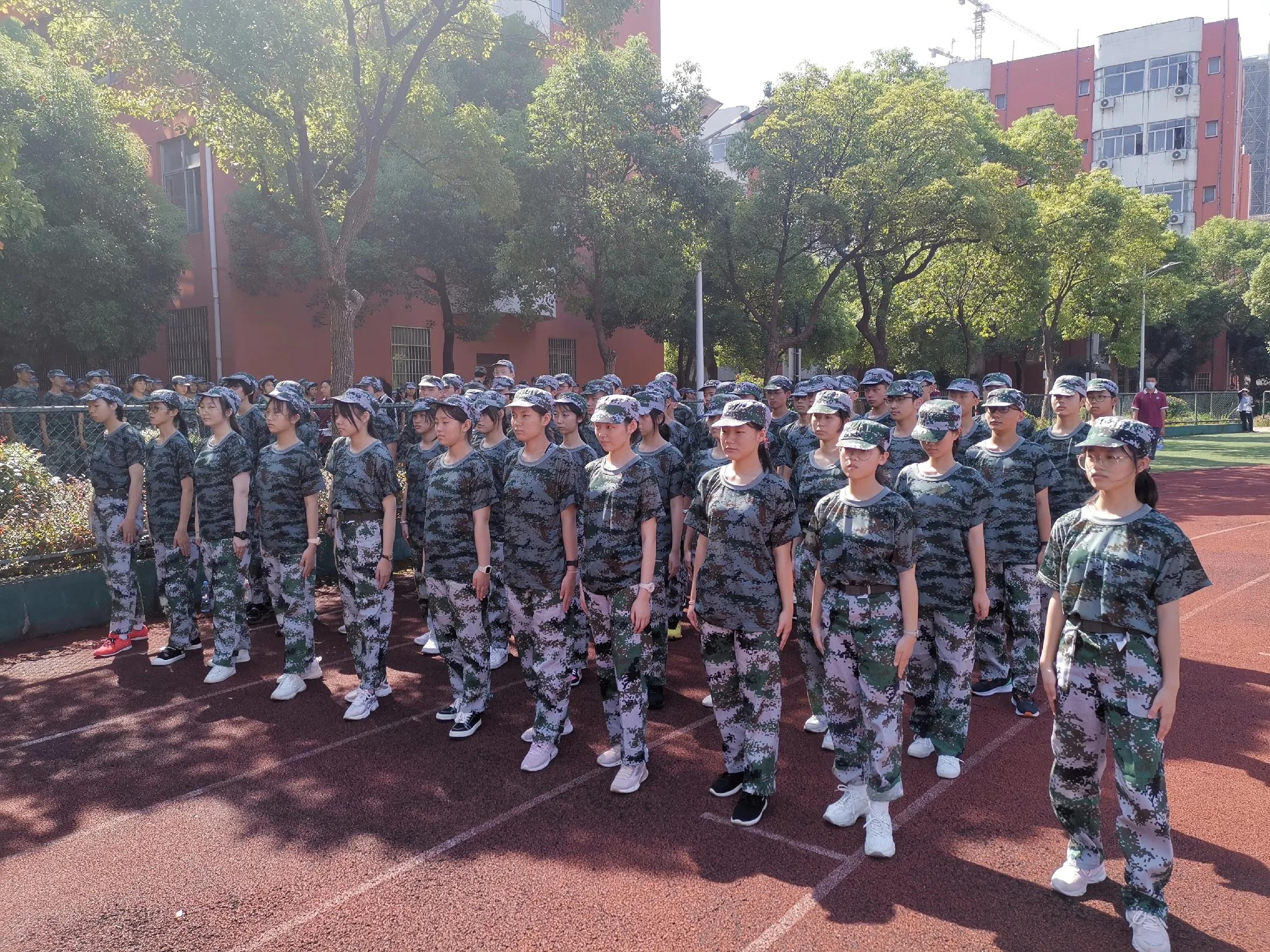 军训日记共五天,蓝山学校的军训日记