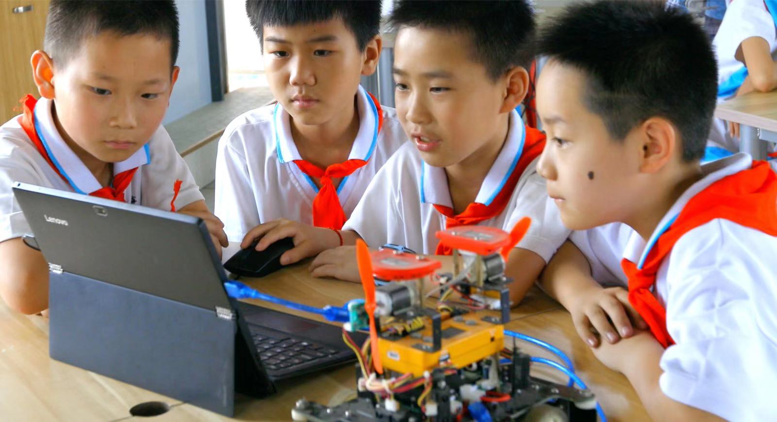 联想智能云教室部署,用科技赋能数字化转型