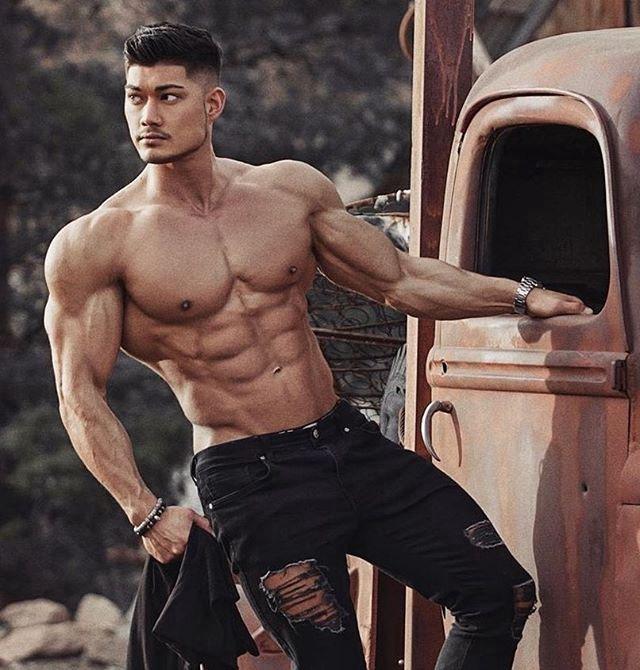 哑铃健身训练计划饮食,哑铃每周高级锻炼计划